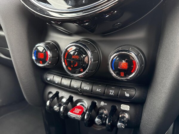 Used MINI Hatch 2021 for sale - 76300818: Photo 12