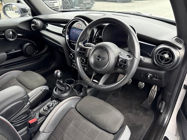 Used MINI Hatch 2021 for sale - 76300818: Photo 15