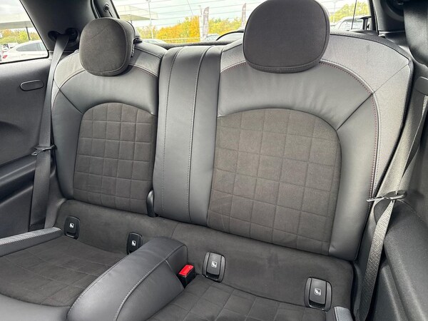 Used MINI Hatch 2021 for sale - 76300818: Photo 16