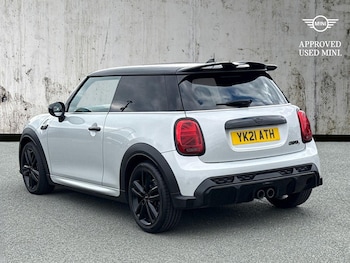 Used MINI Hatch 2021 for sale - 76300818: Photo 2
