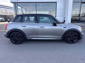 Used MINI Hatch 2020 for sale - 78192788: Photo