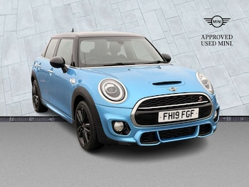 Used MINI Hatch 2019 for sale - 78872063: Photo