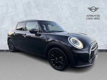 Used MINI Hatch 2023 for sale - 77024323: Photo