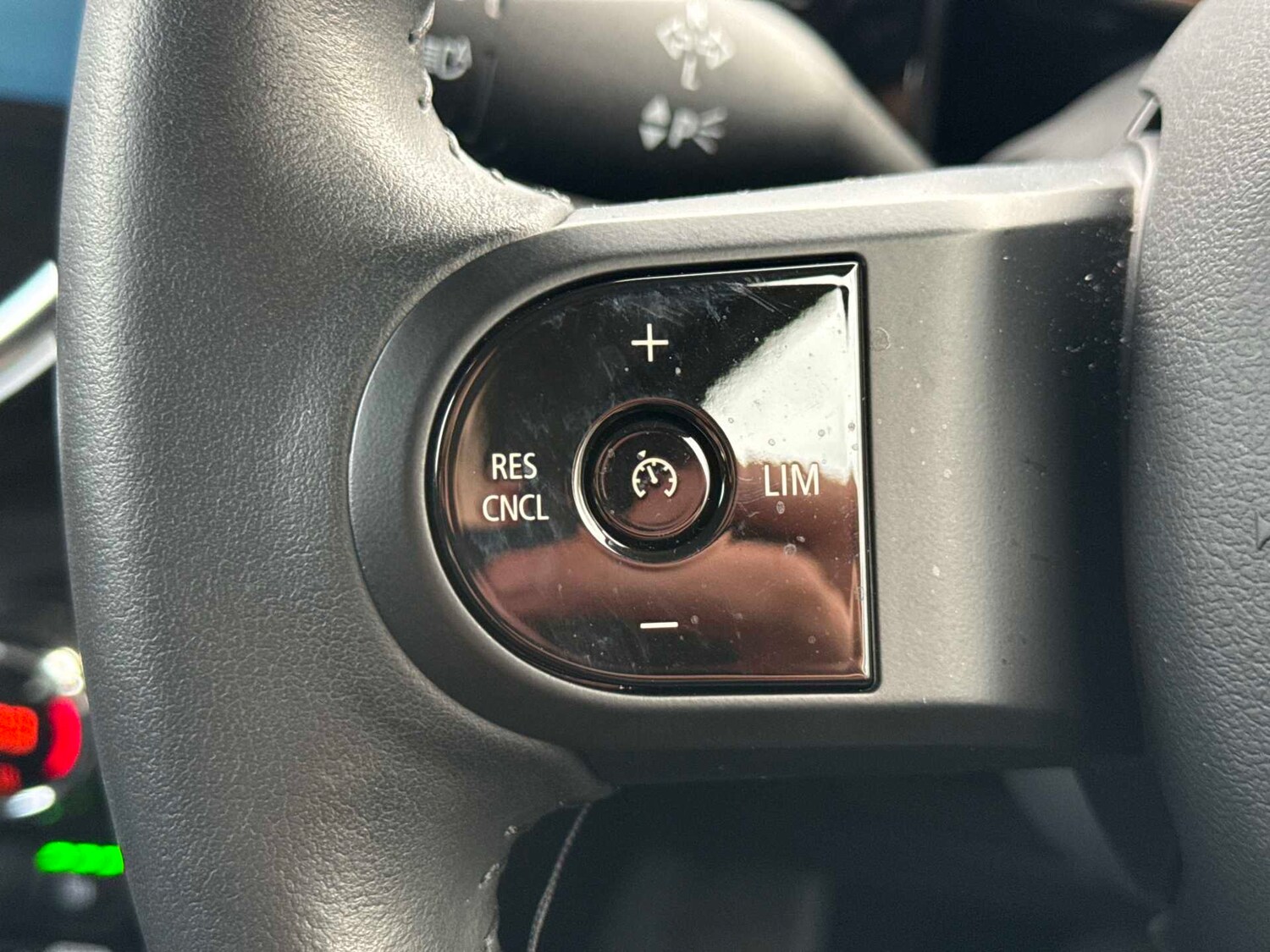 Used MINI Hatch 2023 for sale - 76893311: Photo 24