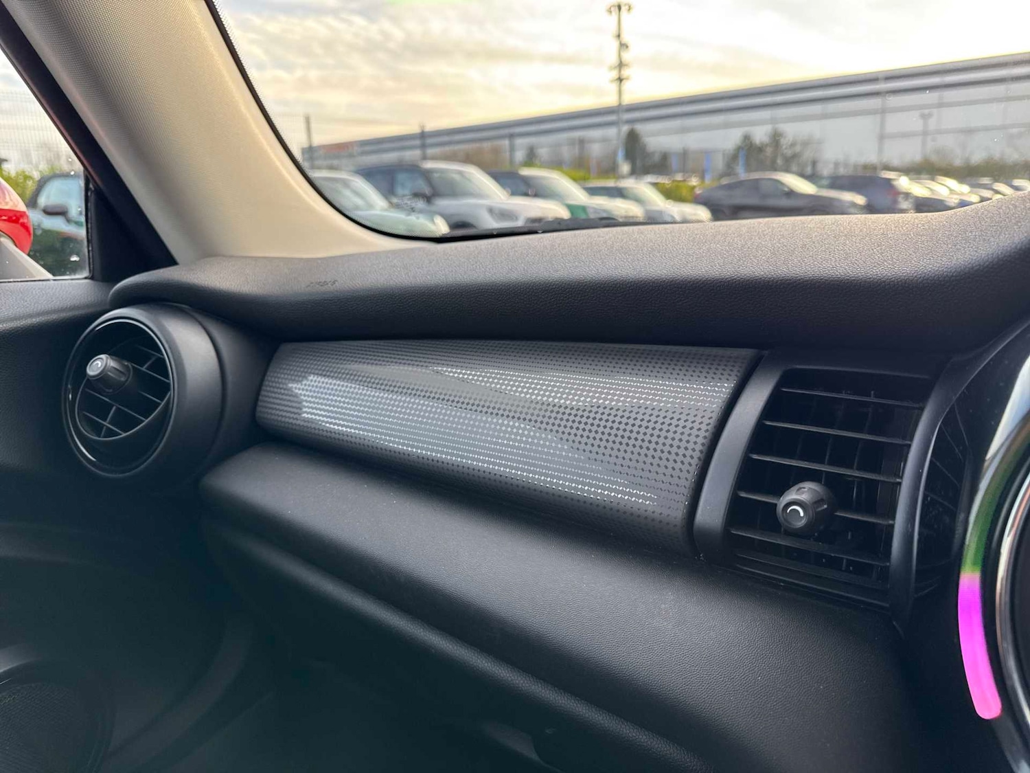 Used MINI Cooper 2017 for sale - 76958792: Photo 24