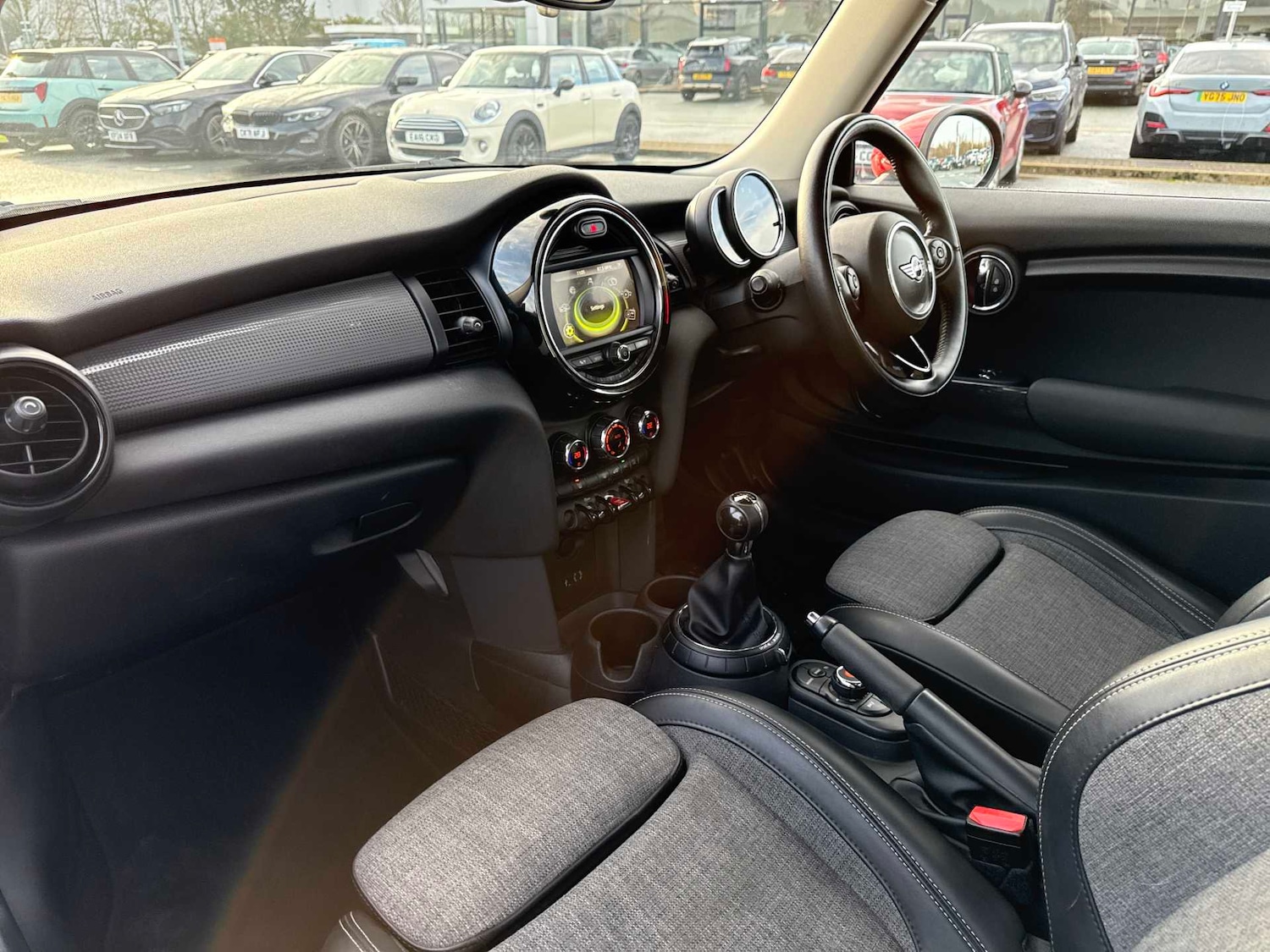 Used MINI Cooper 2017 for sale - 76958792: Photo 7