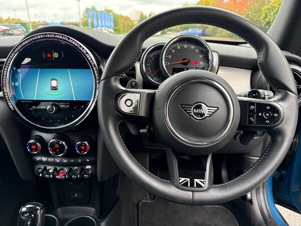 Used MINI Hatch 2023 for sale - 76232792: Photo 9