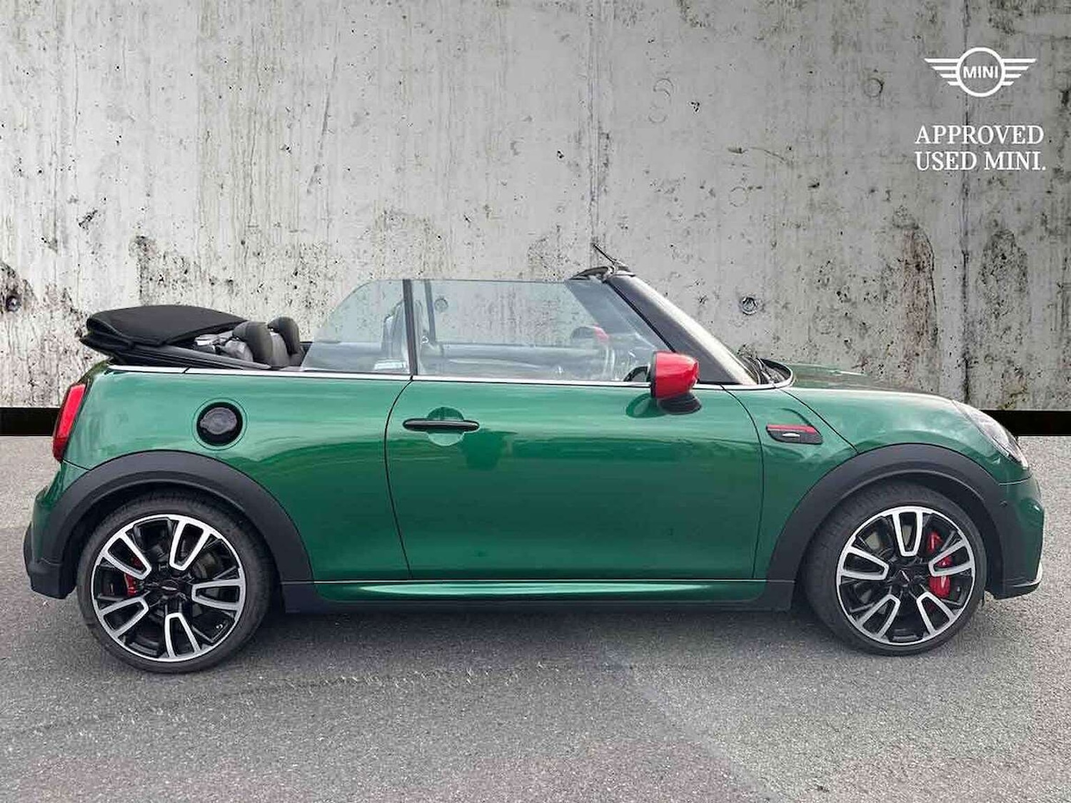 Used MINI Convertible 2024 for sale - 76785272: Photo 3