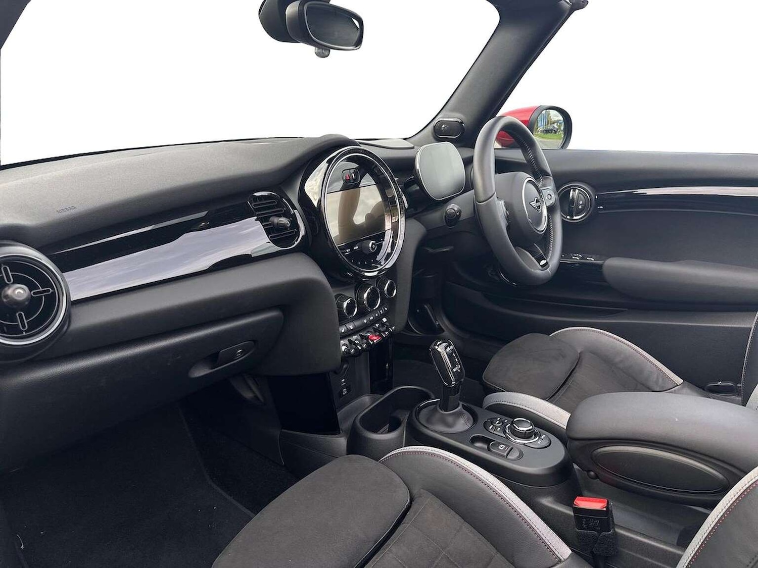 Used MINI Convertible 2024 for sale - 76785272: Photo 7