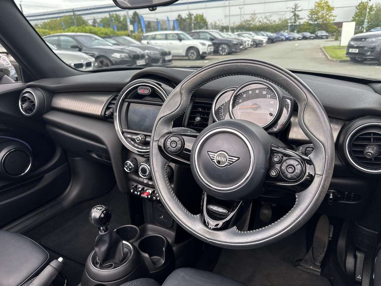 Used MINI Convertible 2019 for sale - 76596395: Photo 10