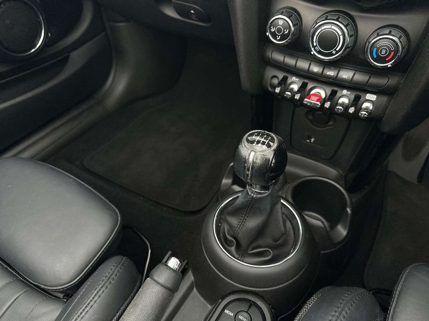 Used MINI Convertible 2019 for sale - 76596395: Photo 14