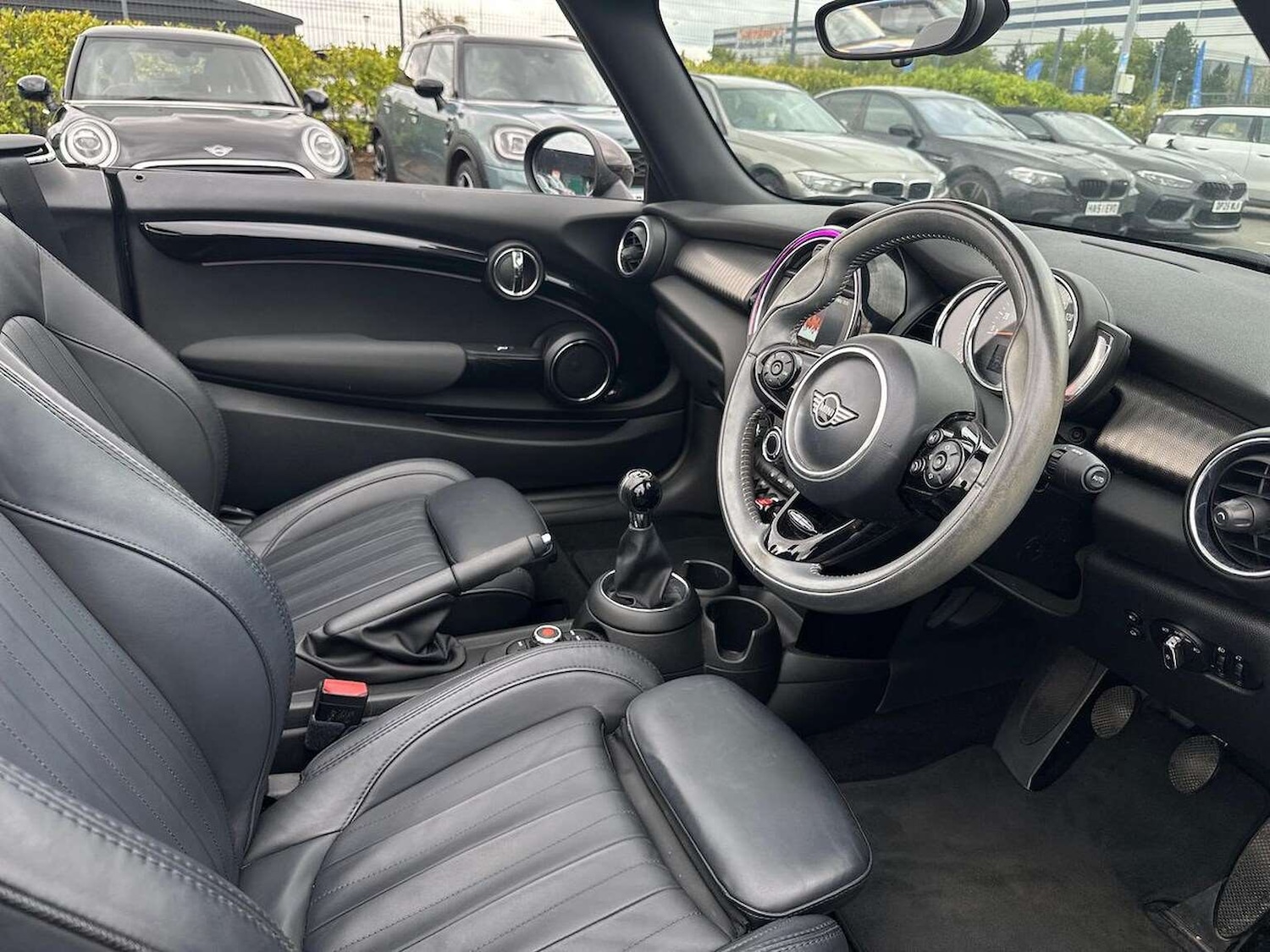 Used MINI Convertible 2019 for sale - 76596395: Photo 16
