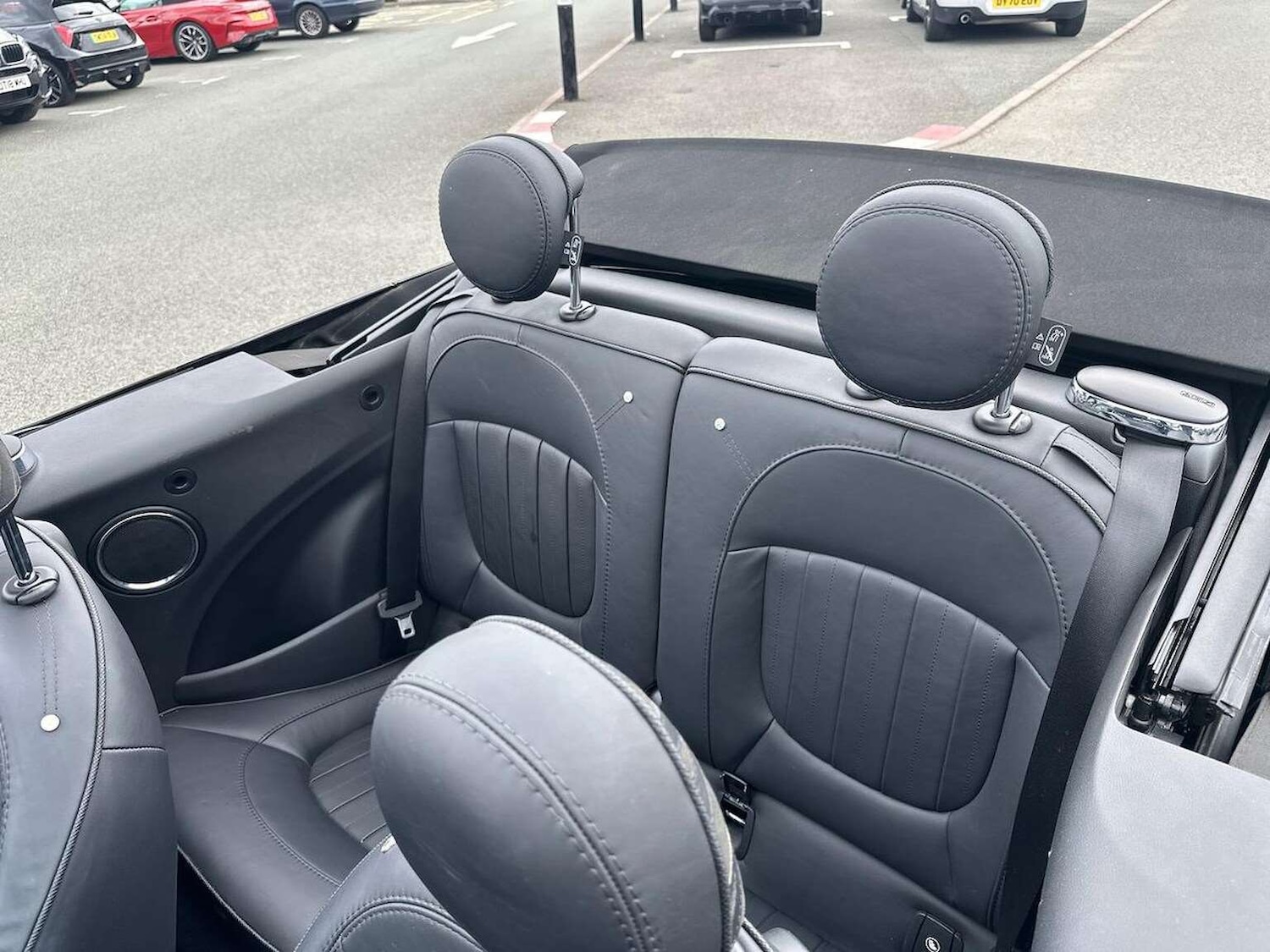 Used MINI Convertible 2019 for sale - 76596395: Photo 17