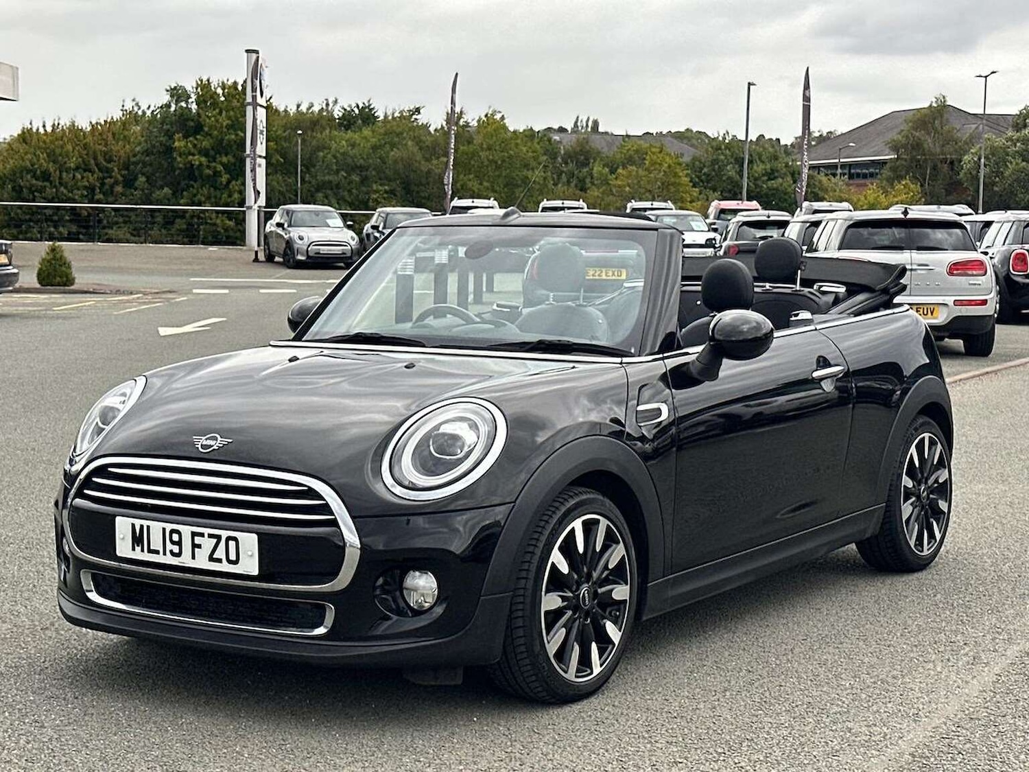 Used MINI Convertible 2019 for sale - 76596395: Photo 21