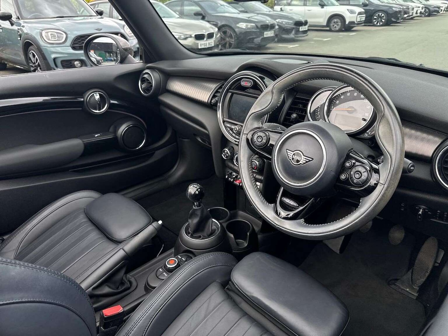 Used MINI Convertible 2019 for sale - 76596395: Photo 22