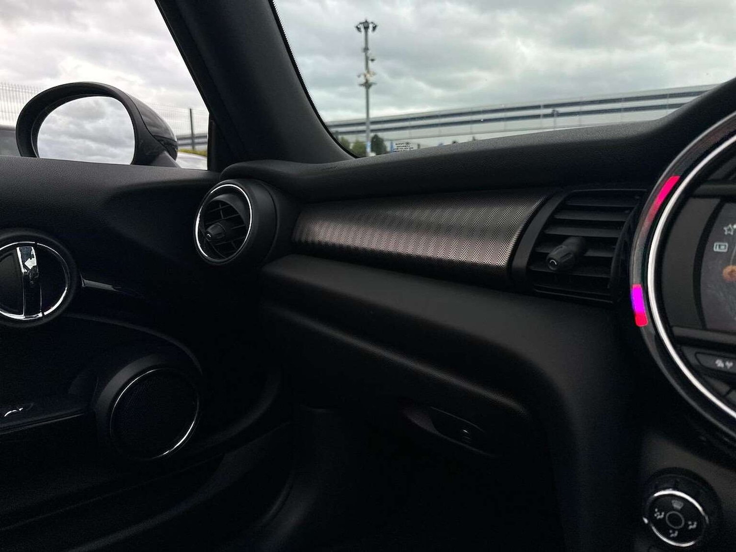 Used MINI Convertible 2019 for sale - 76596395: Photo 25