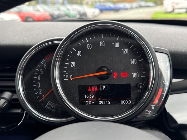 Used MINI Hatch 2022 for sale - 76225051: Photo 10