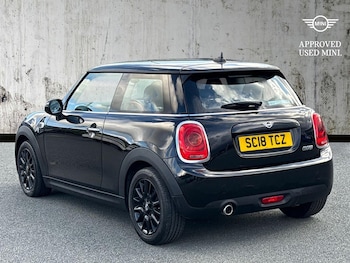 Used MINI Hatch 2018 for sale - 75956749: Photo