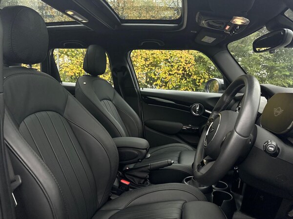 Used MINI Hatch 2024 for sale - 76263275: Photo 21