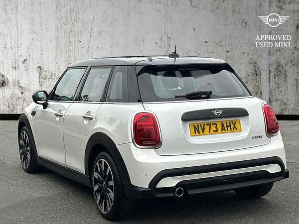Used MINI Hatch 2024 for sale - 76263275: Photo 2