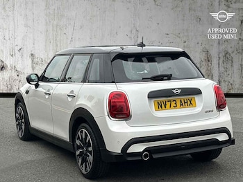 Used MINI Hatch 2024 for sale - 76263275: Photo 2