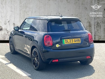 Used MINI Hatch 2023 for sale - 75638653: Photo