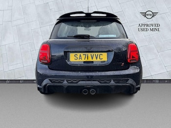 Used MINI Hatch 2021 for sale - 77487372: Photo