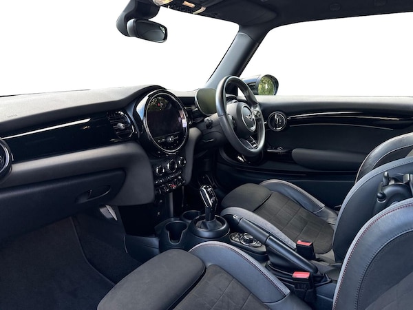 Used MINI Hatch 2023 for sale - 76047756: Photo 8