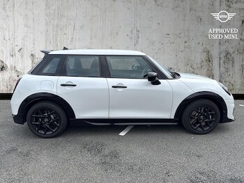 Used MINI Cooper 2025 for sale - 75511709: Photo
