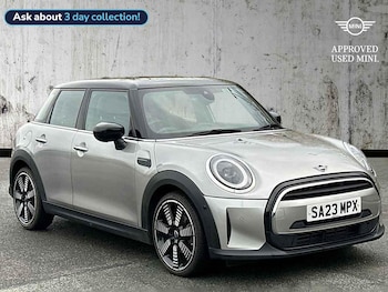 Used MINI Hatch 2023 for sale - 76490642: Photo
