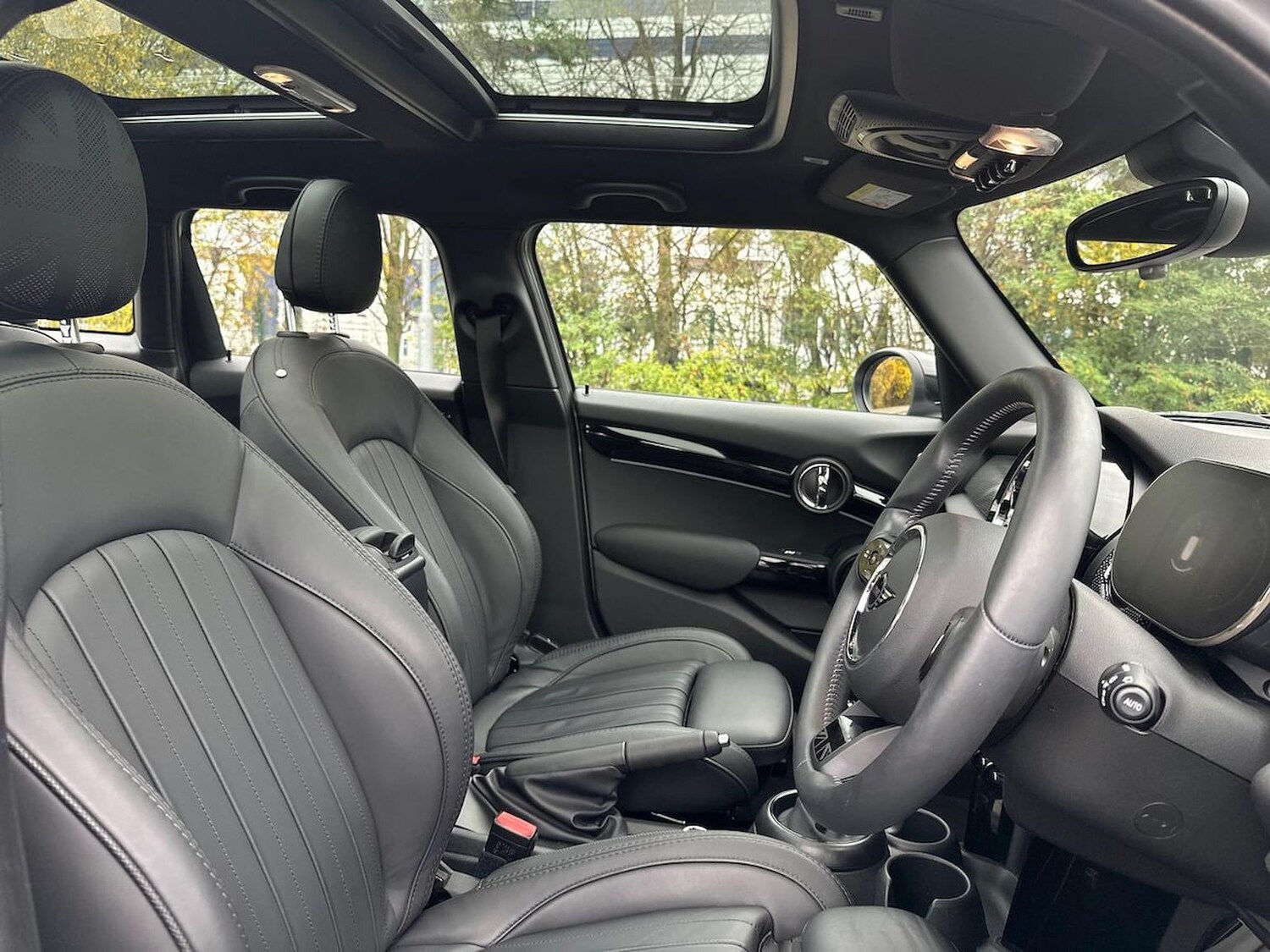 Used MINI Hatch 2023 for sale - 76490642: Photo 21