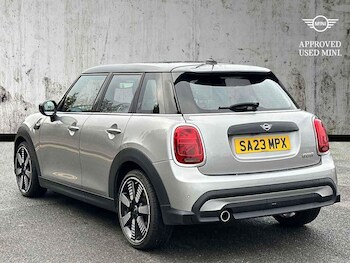 Used MINI Hatch 2023 for sale - 76490642: Photo