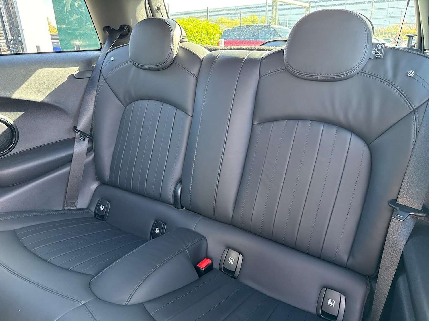 Used MINI Electric Hatch 2022 for sale - 76596533: Photo 16