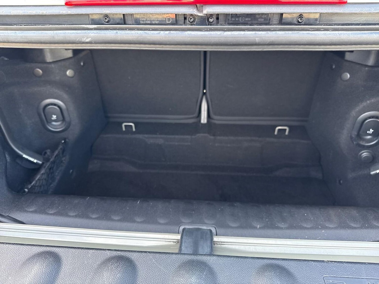 Used MINI Convertible 2019 for sale - 76353661: Photo 17