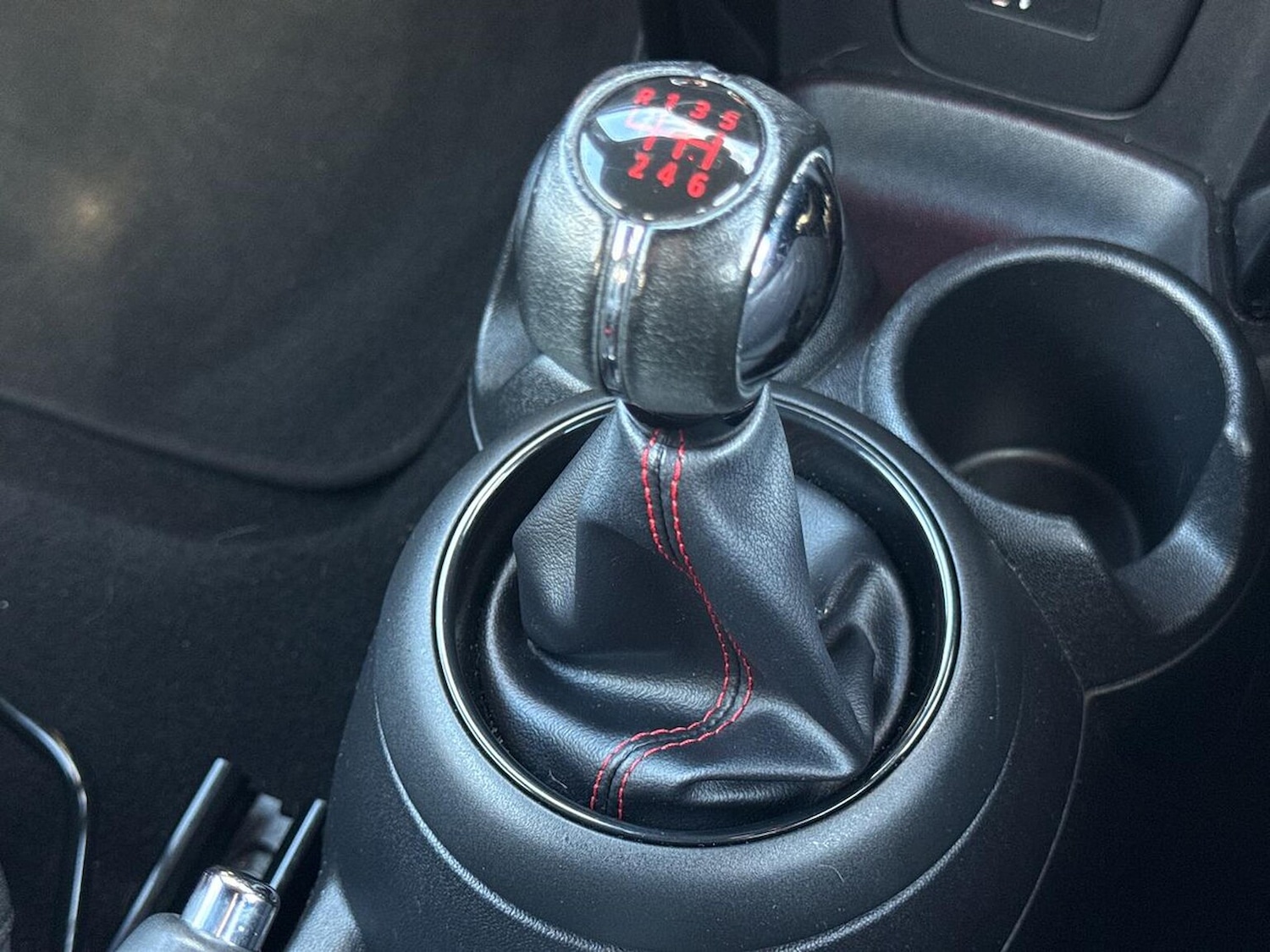 Used MINI Convertible 2019 for sale - 76353661: Photo 22