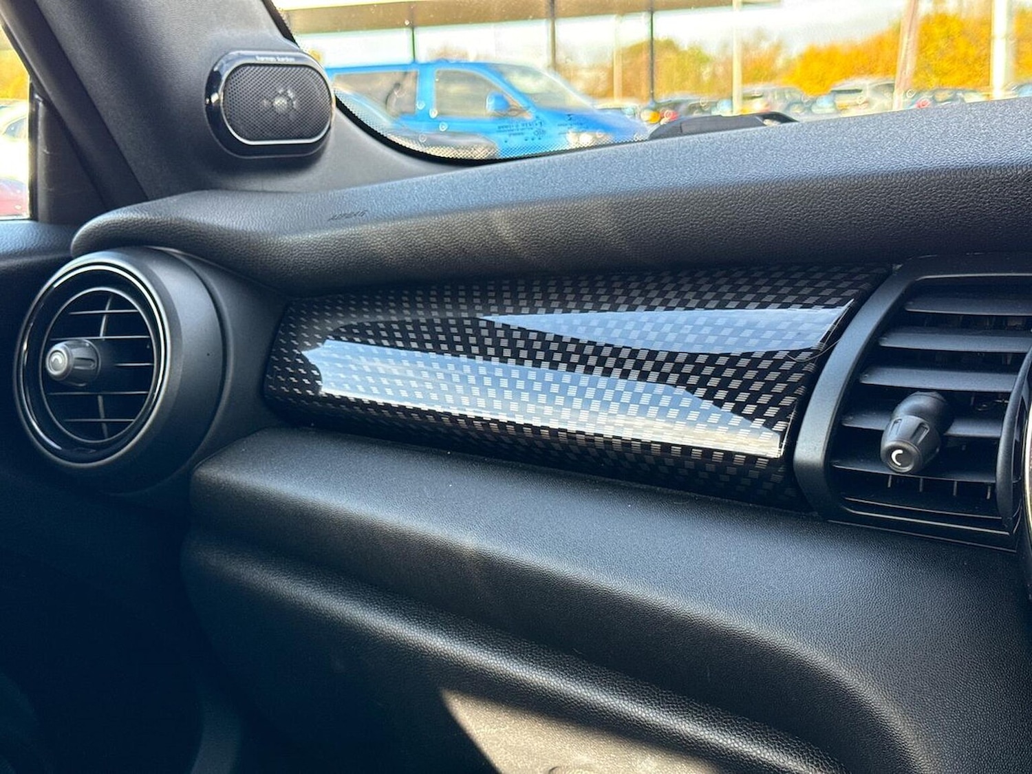 Used MINI Convertible 2019 for sale - 76353661: Photo 24