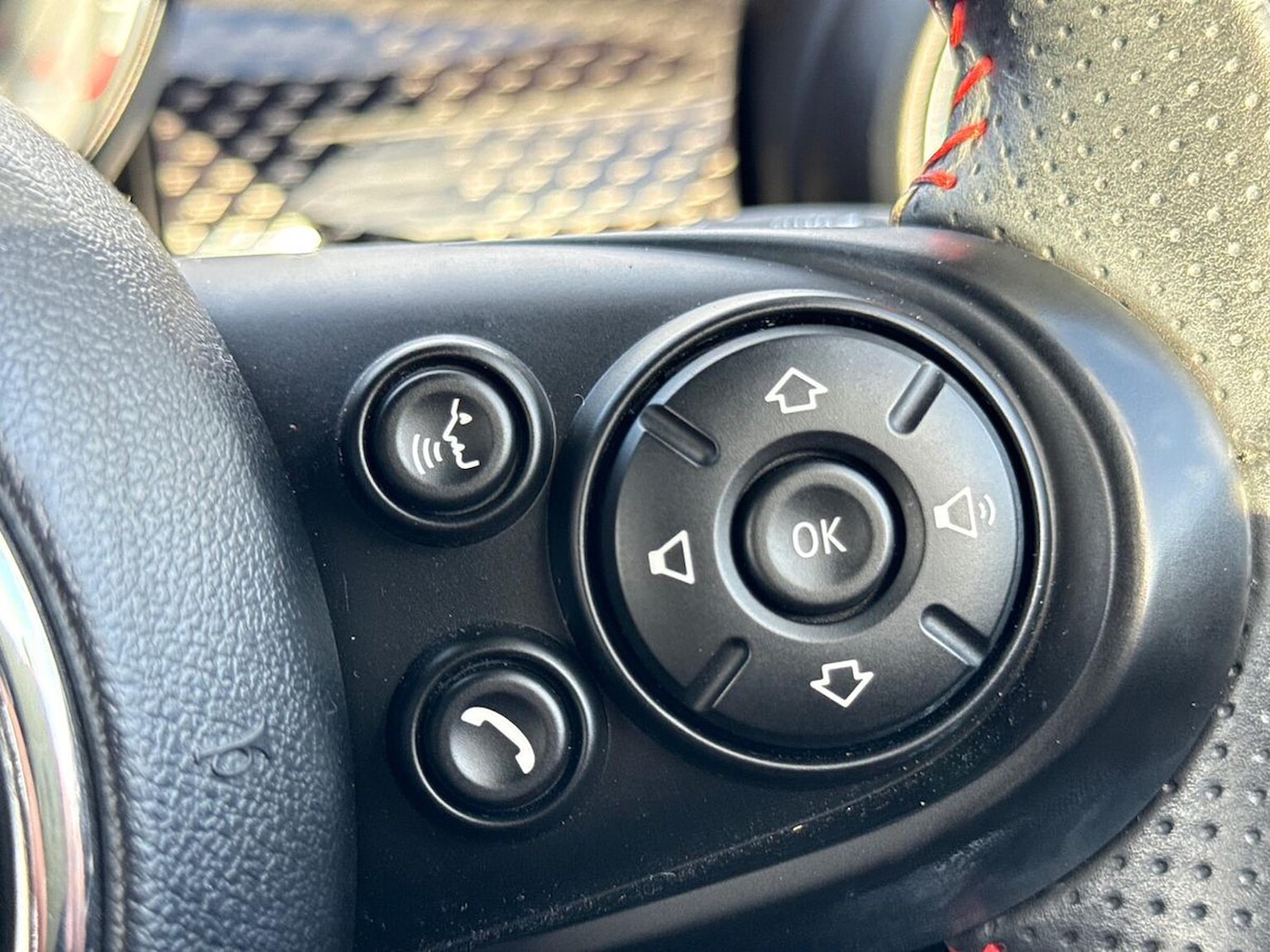 Used MINI Convertible 2019 for sale - 76353661: Photo 26