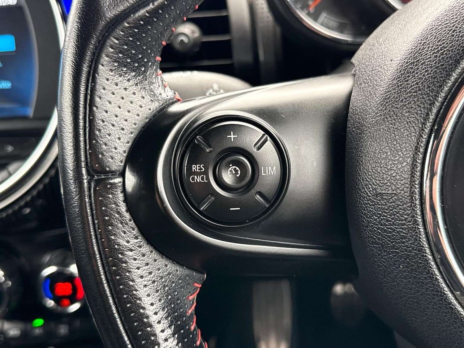 Used MINI Cooper 2018 for sale - 76596279: Photo 23