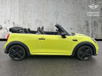 Used MINI Convertible 2021 for sale - 76821758: Photo