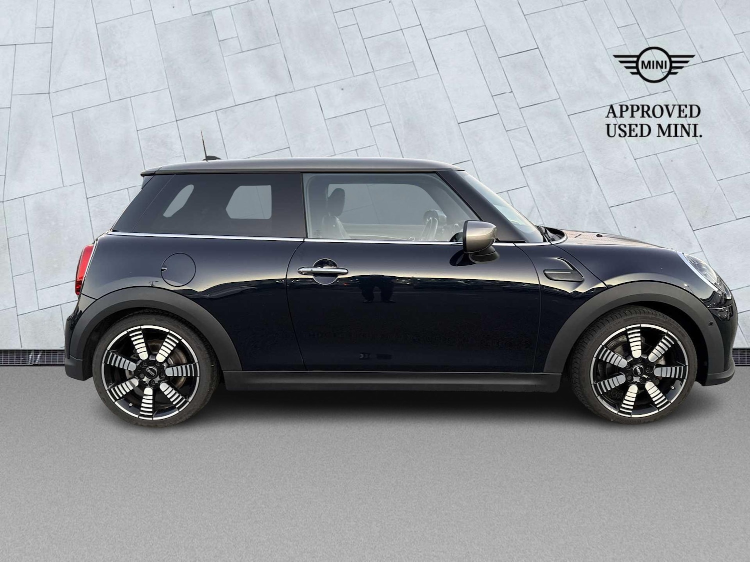 Used MINI Hatch 2023 for sale - 76785192: Photo 3