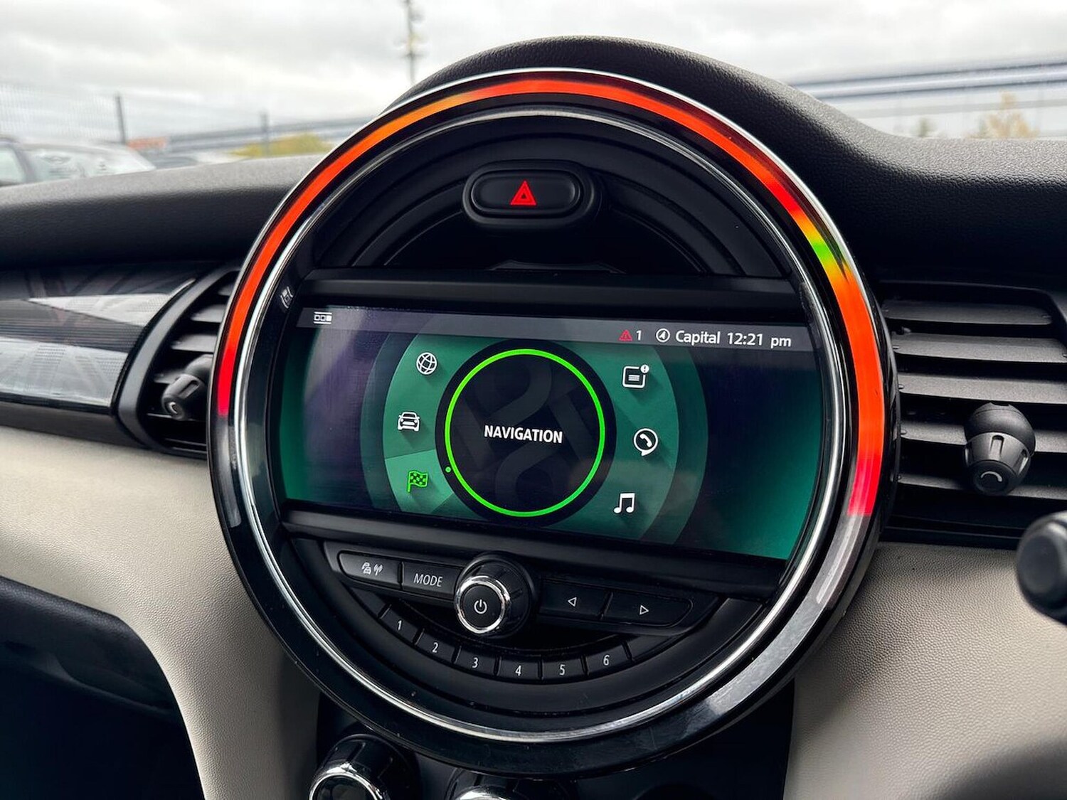 Used MINI Hatch 2020 for sale - 76450537: Photo 11