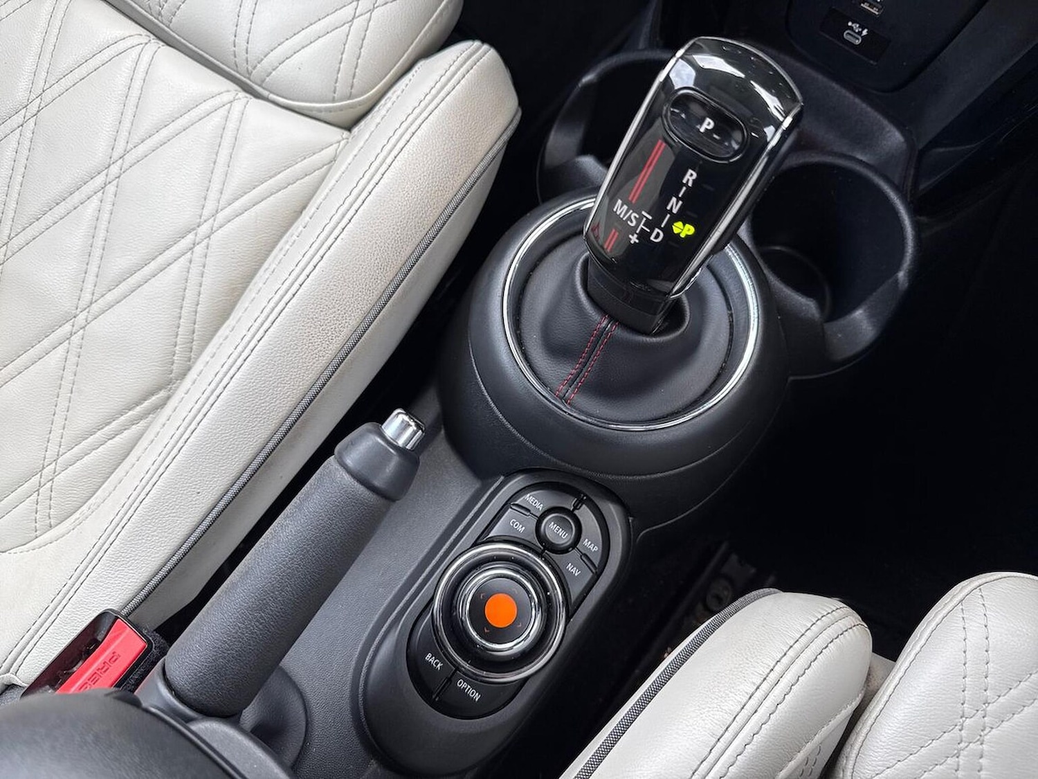 Used MINI Hatch 2020 for sale - 76450537: Photo 13