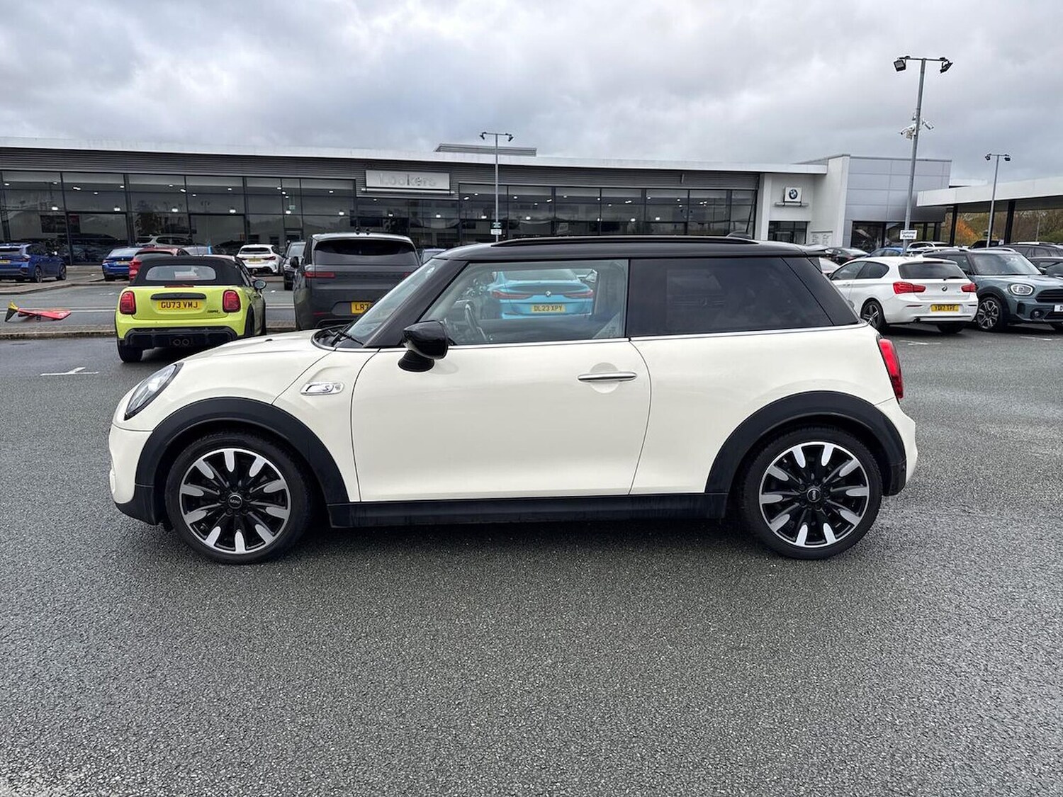 Used MINI Hatch 2020 for sale - 76450537: Photo 19