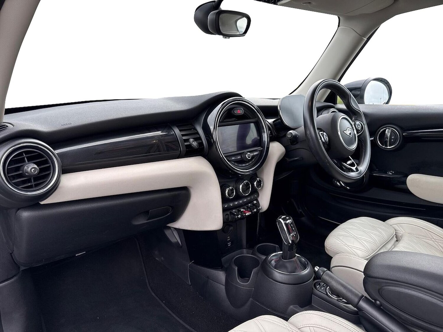 Used MINI Hatch 2020 for sale - 76450537: Photo 7