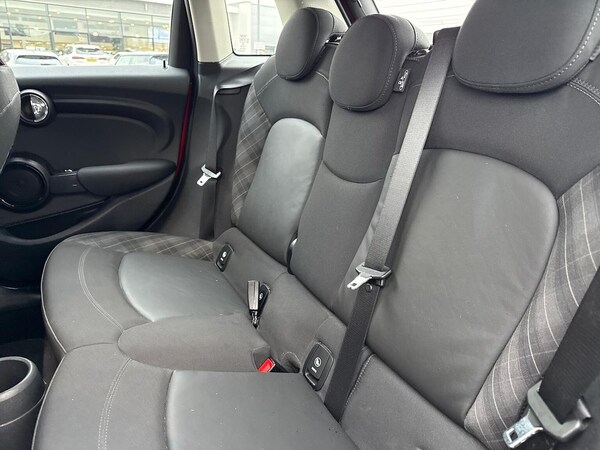 Used MINI Hatch 2017 for sale - 76299351: Photo 16