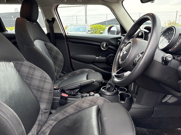 Used MINI Hatch 2017 for sale - 76299351: Photo 21