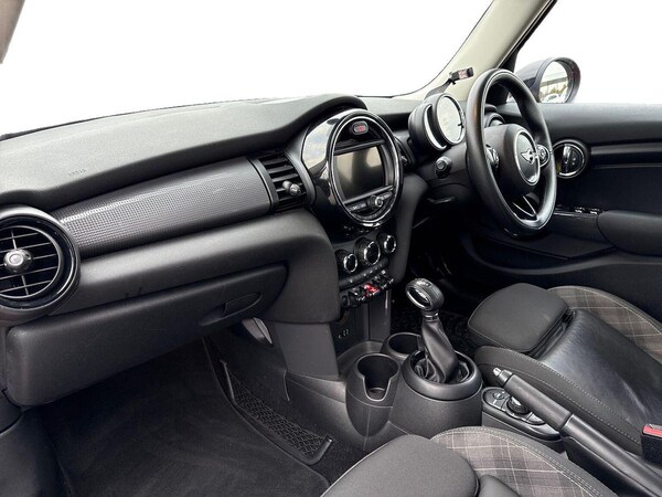 Used MINI Hatch 2017 for sale - 76299351: Photo 7
