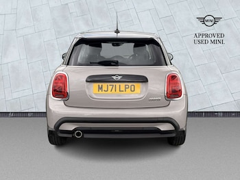 Used MINI Hatch 2021 for sale - 79451182: Photo