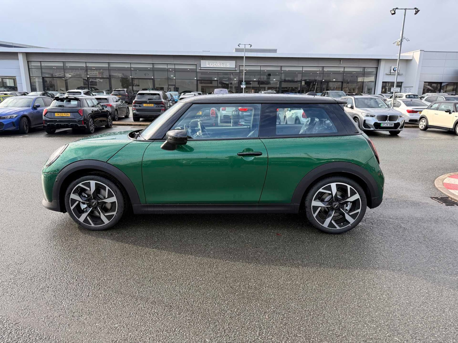 Used MINI Cooper 2026 for sale - 77946133: Photo 4