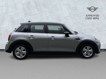 Used MINI Hatch 2022 for sale - 78554943: Photo